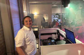 Dj kurt- M Dj kurt- M