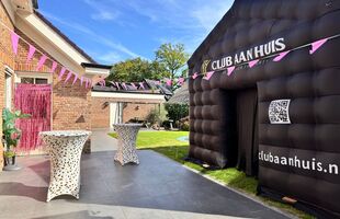 Club Aan Huis